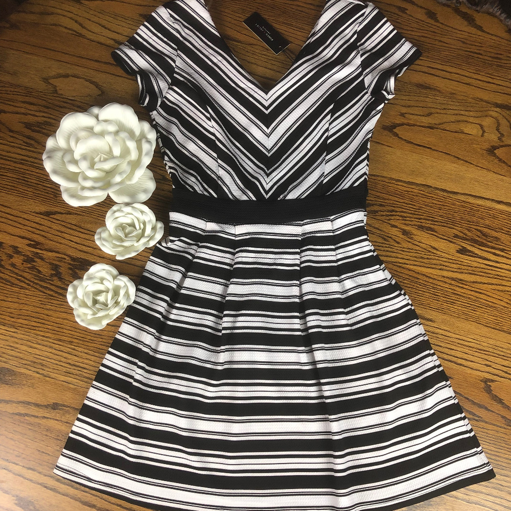 Romeo + Juliet Couture Fit and Flare Dress